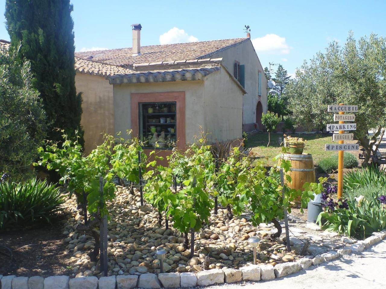 Le Mas De Gleyzes B&B De Charme Lédenon Esterno foto